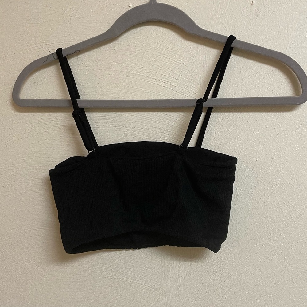 FOREVER 21 SPORTS BRA / TOP